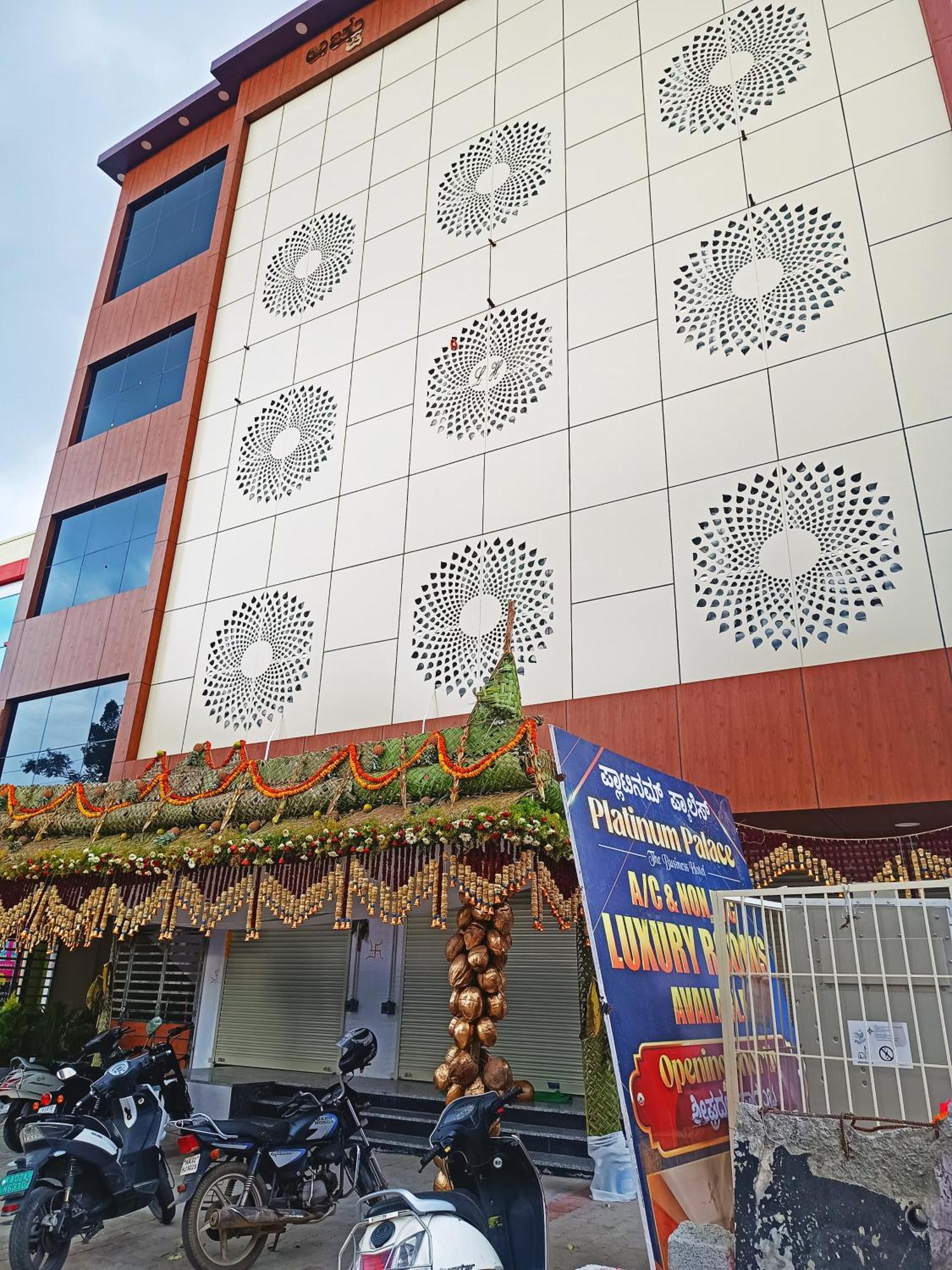 Hotel Achhu Palace Bangalore Exterior foto
